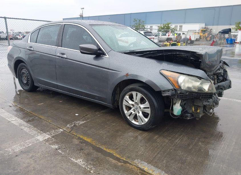 2011 Honda Accord 2.4 LX-P (VIN 1HGCP2F44BA152697) main photo