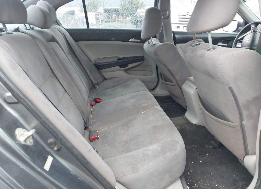 Photo 8 of 2011 Honda Accord 2.4 LX-P (VIN 1HGCP2F44BA152697)