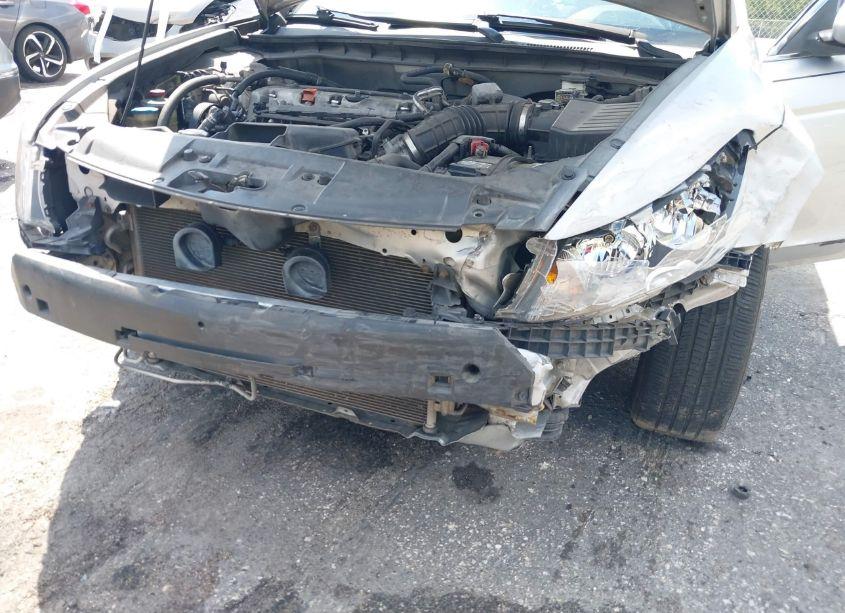 Photo 6 of 2010 Honda Accord 2.4 LX-P (VIN 1HGCP2F45AA001124)