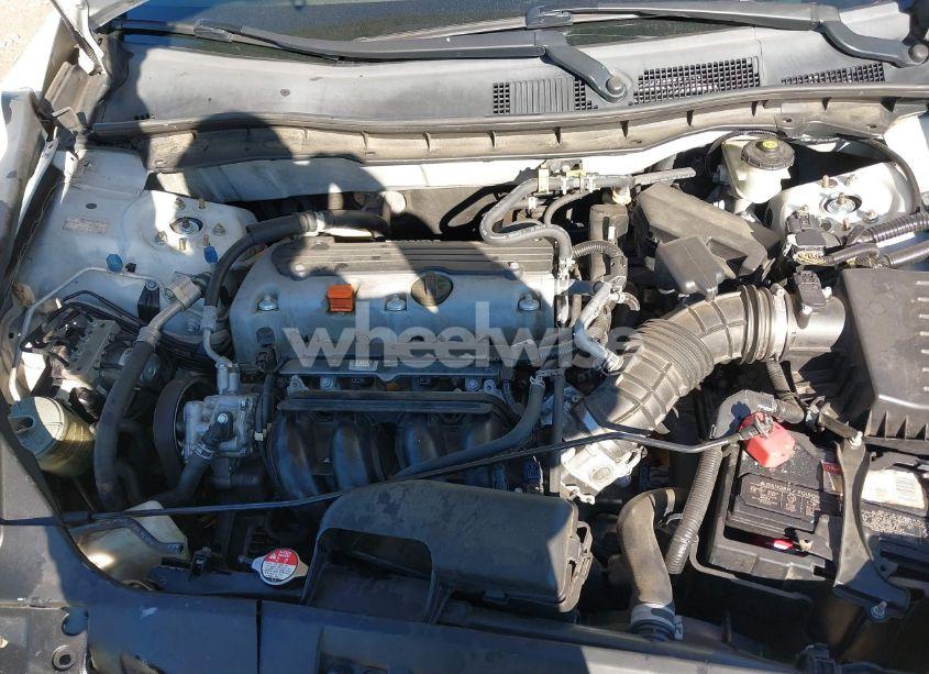 Photo 10 of 2010 Honda Accord 2.4 LX-P (VIN 1HGCP2F45AA010745)