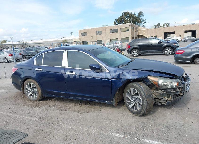 Photo 13 of 2010 Honda Accord 2.4 LX-P (VIN 1HGCP2F45AA015637)