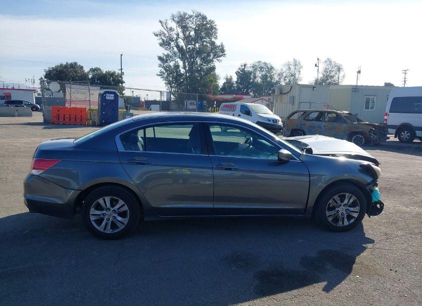 Photo 13 of 2010 Honda Accord 2.4 LX-P (VIN 1HGCP2F45AA093738)