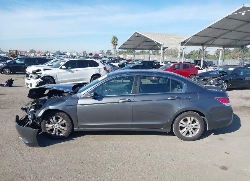 Photo 14 of 2010 Honda Accord 2.4 LX-P (VIN 1HGCP2F45AA093738)