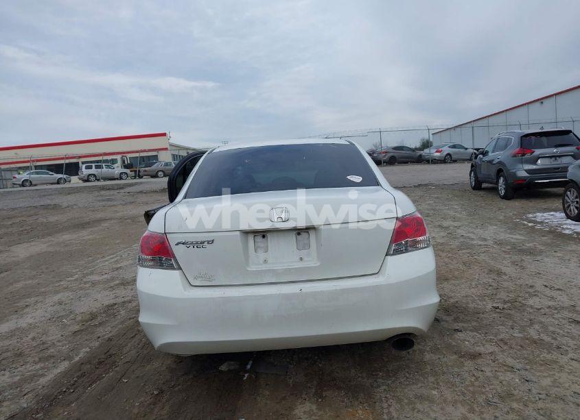 Photo 16 of 2010 Honda Accord 2.4 LX-P (VIN 1HGCP2F45AA107069)