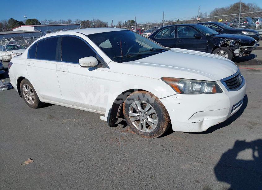 2010 Honda Accord 2.4 LX-P (VIN 1HGCP2F45AA122686) main photo