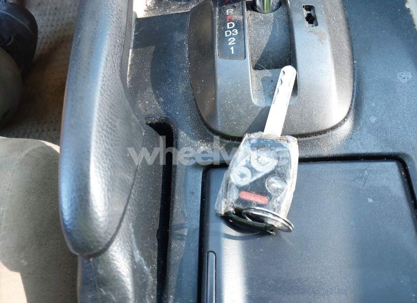 Photo 11 of 2010 Honda Accord 2.4 LX-P (VIN 1HGCP2F45AA122686)