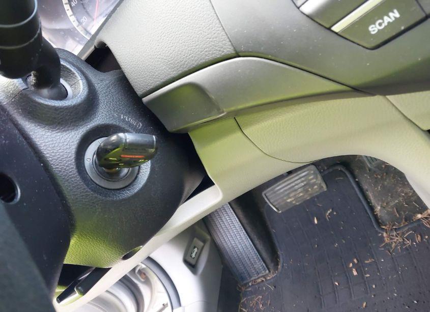 Photo 11 of 2010 Honda Accord 2.4 LX-P (VIN 1HGCP2F45AA128293)