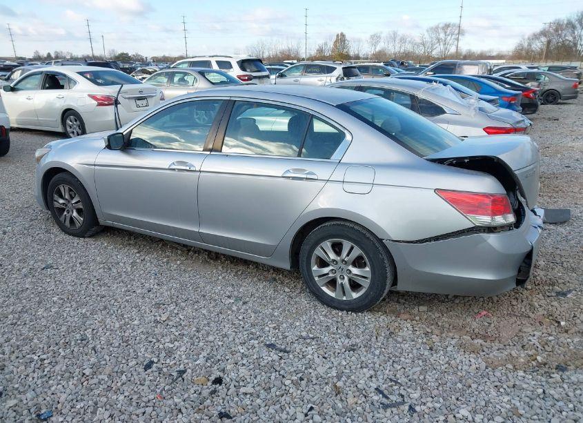 Photo 14 of 2010 Honda Accord 2.4 LX-P (VIN 1HGCP2F45AA128293)