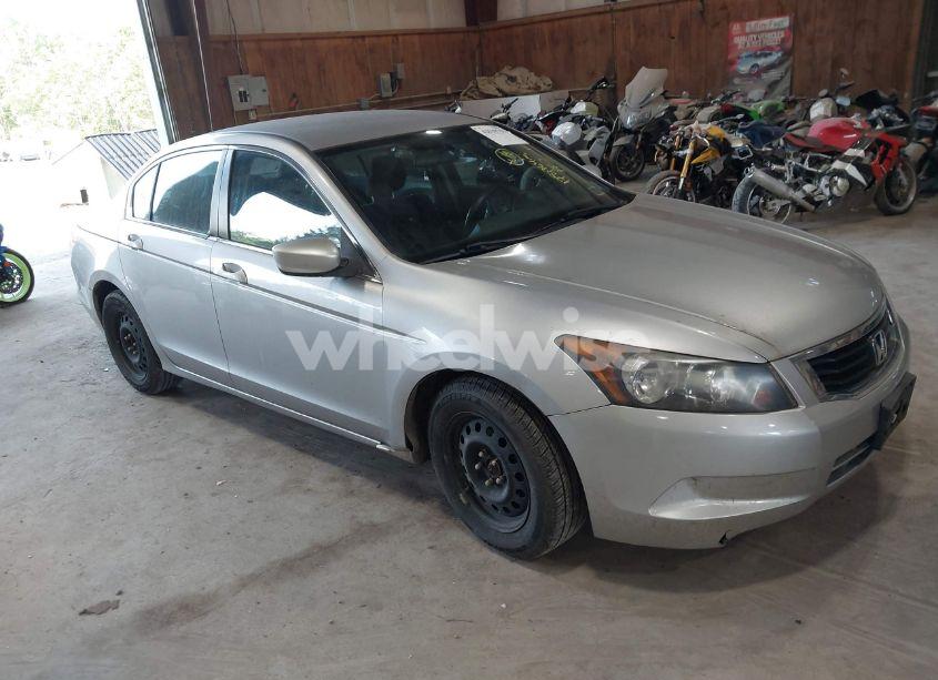 2010 Honda Accord 2.4 LX-P (VIN 1HGCP2F45AA165585) main photo
