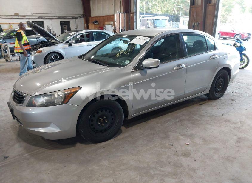 Photo 2 of 2010 Honda Accord 2.4 LX-P (VIN 1HGCP2F45AA165585)