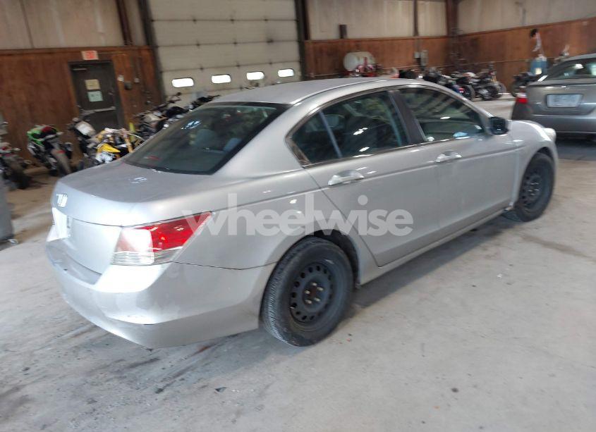 Photo 4 of 2010 Honda Accord 2.4 LX-P (VIN 1HGCP2F45AA165585)