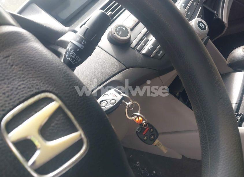 Photo 11 of 2010 Honda Accord 2.4 LX-P (VIN 1HGCP2F45AA185898)