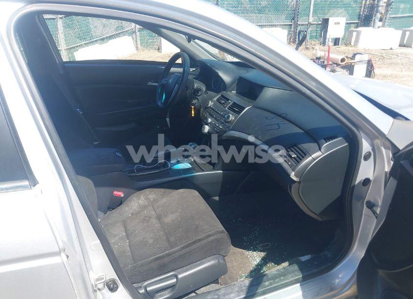 Photo 5 of 2011 Honda Accord 2.4 LX-P (VIN 1HGCP2F45BA025439)