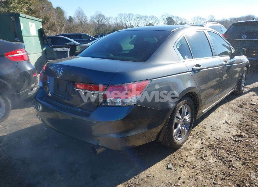 Photo 4 of 2011 Honda Accord SDN (VIN 1HGCP2F45BA041298)