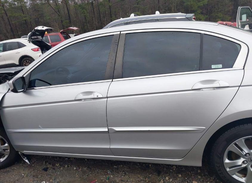 Photo 14 of 2011 Honda Accord 2.4 LX-P (VIN 1HGCP2F45BA099573)