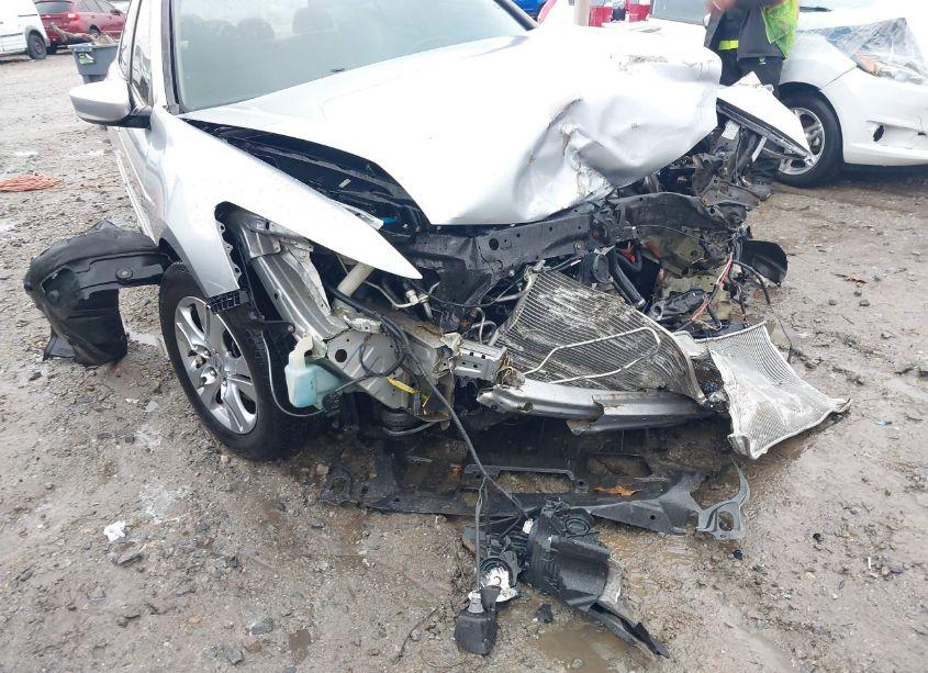 Photo 19 of 2011 Honda Accord 2.4 LX-P (VIN 1HGCP2F45BA099573)