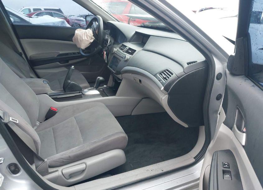 Photo 5 of 2011 Honda Accord 2.4 LX-P (VIN 1HGCP2F45BA099573)