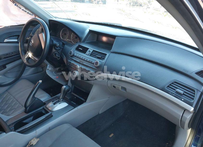 Photo 5 of 2011 Honda Accord 2.4 LX-P (VIN 1HGCP2F45BA149310)