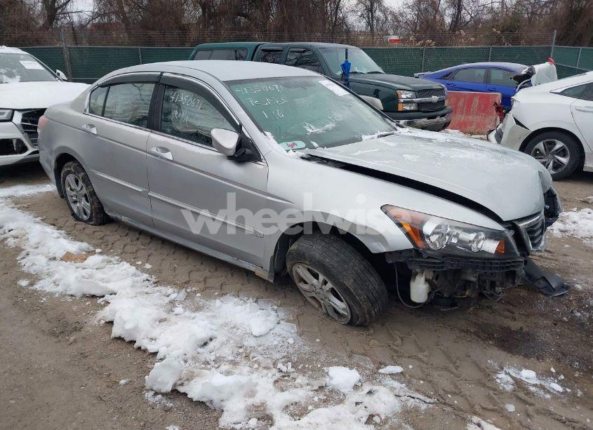 2010 Honda Accord 2.4 LX-P (VIN 1HGCP2F46AA020961) main photo