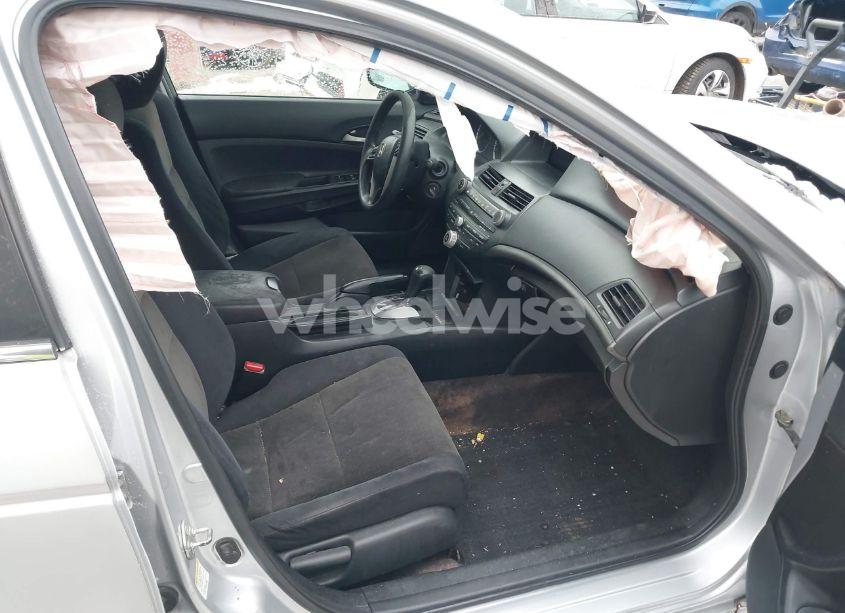 Photo 5 of 2010 Honda Accord 2.4 LX-P (VIN 1HGCP2F46AA020961)