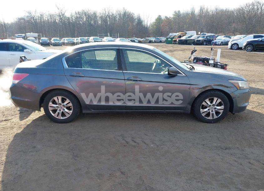 Photo 13 of 2010 Honda Accord 2.4 LX-P (VIN 1HGCP2F46AA175235)