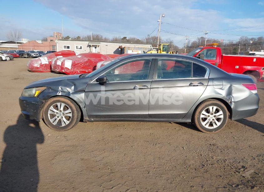 Photo 14 of 2010 Honda Accord 2.4 LX-P (VIN 1HGCP2F46AA175235)