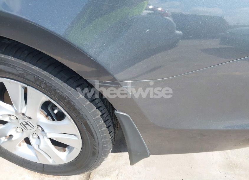 Photo 21 of 2010 Honda Accord 2.4 LX-P (VIN 1HGCP2F46AA185151)