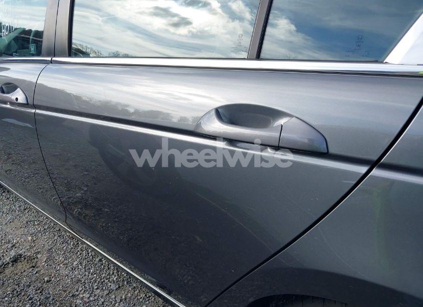 Photo 18 of 2012 Honda Accord SDN LX PREMIUM (VIN 1HGCP2F46CA171057)