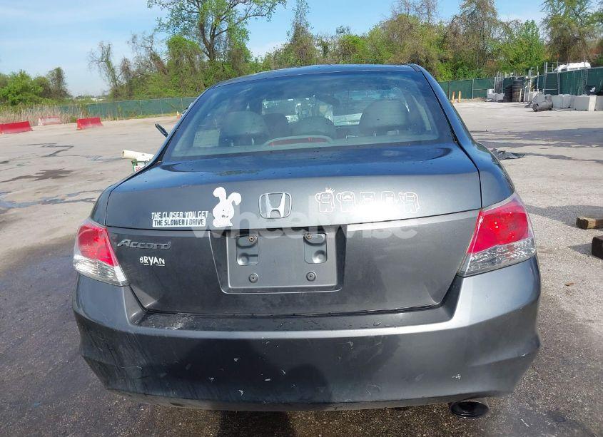 Photo 16 of 2010 Honda Accord 2.4 LX-P (VIN 1HGCP2F47AA028065)