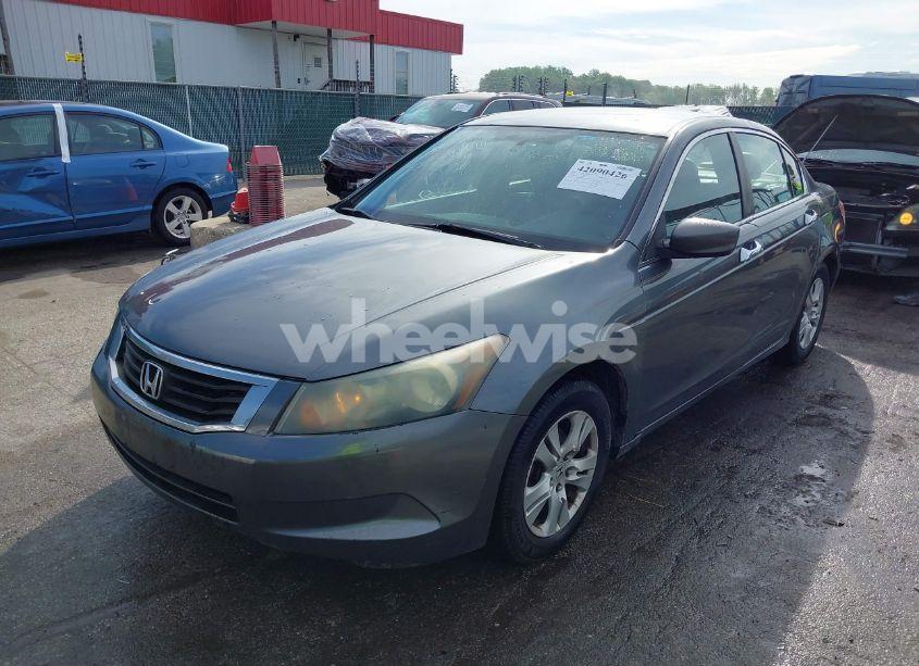 Photo 2 of 2010 Honda Accord 2.4 LX-P (VIN 1HGCP2F47AA028065)