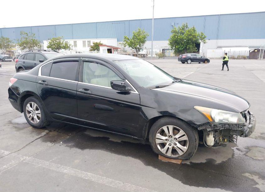 2010 Honda Accord 2.4 LX-P (VIN 1HGCP2F47AA099413) main photo