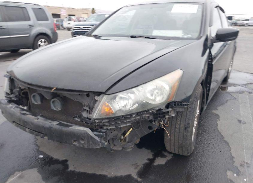 Photo 17 of 2010 Honda Accord 2.4 LX-P (VIN 1HGCP2F47AA099413)