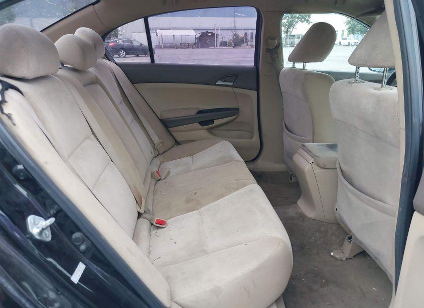 Photo 8 of 2010 Honda Accord 2.4 LX-P (VIN 1HGCP2F47AA099413)