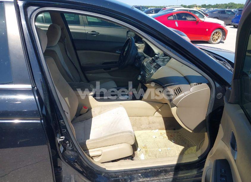 Photo 5 of 2010 Honda Accord 2.4 LX-P (VIN 1HGCP2F47AA146259)