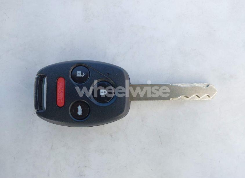 Photo 11 of 2010 Honda Accord 2.4 LX-P (VIN 1HGCP2F47AA171680)