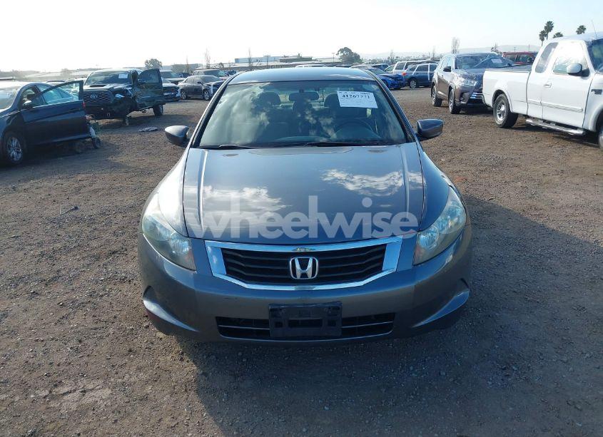 Photo 12 of 2010 Honda Accord 2.4 LX-P (VIN 1HGCP2F47AA171680)