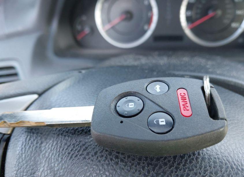 Photo 11 of 2010 Honda Accord 2.4 LX-P (VIN 1HGCP2F48AA052231)