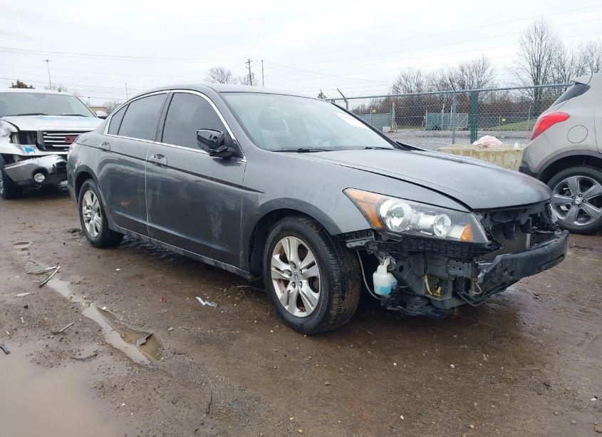 2010 Honda Accord 2.4 LX-P (VIN 1HGCP2F48AA060135) main photo