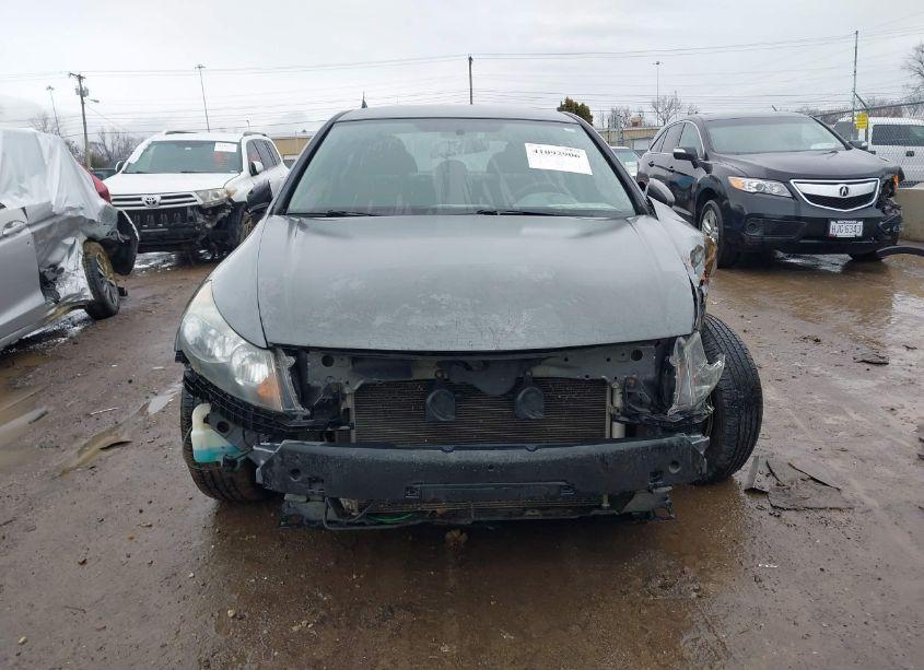 Photo 13 of 2010 Honda Accord 2.4 LX-P (VIN 1HGCP2F48AA060135)