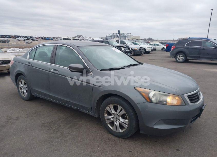 2010 Honda Accord 2.4 LX-P (VIN 1HGCP2F48AA122147) main photo