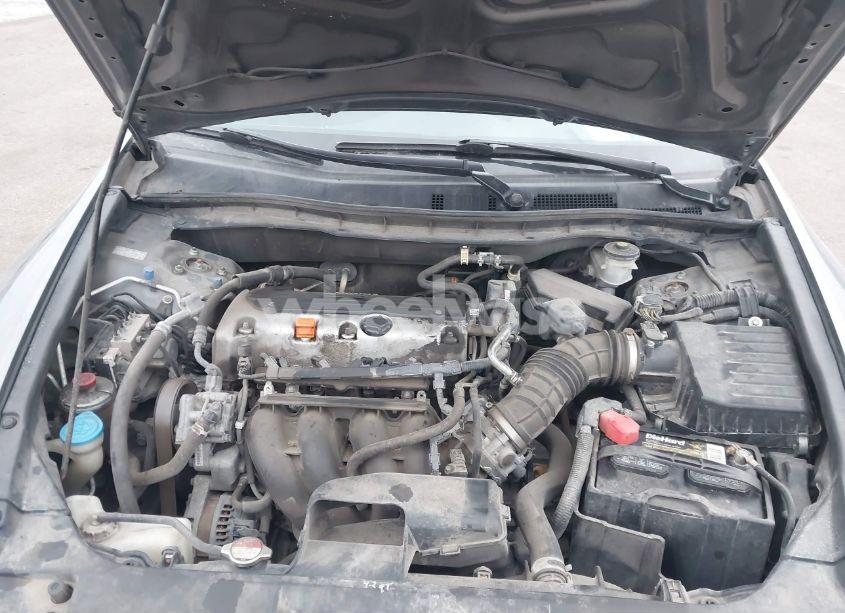 Photo 10 of 2010 Honda Accord 2.4 LX-P (VIN 1HGCP2F48AA122147)