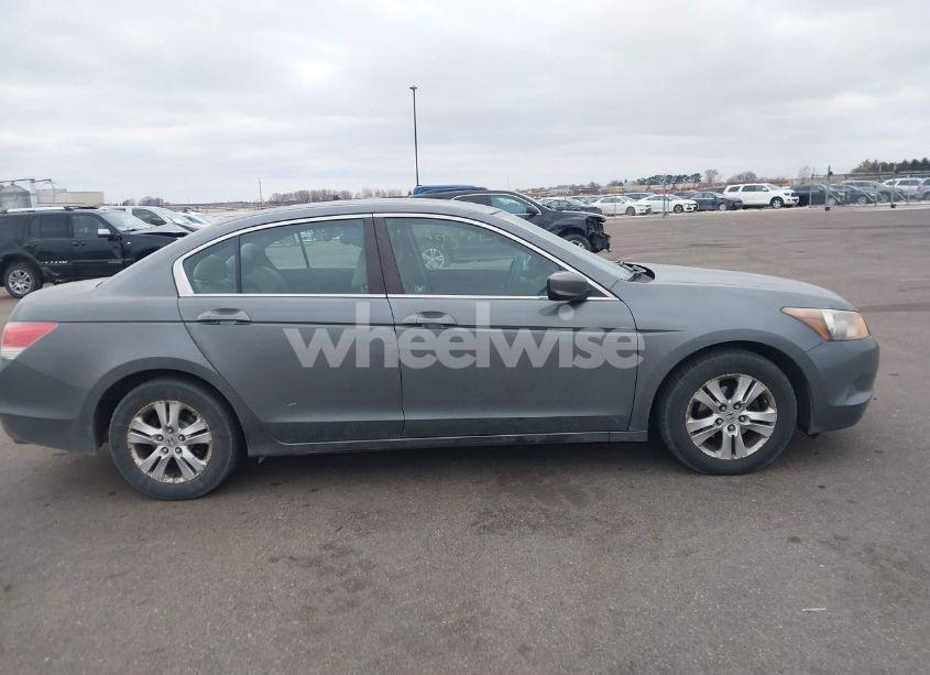 Photo 13 of 2010 Honda Accord 2.4 LX-P (VIN 1HGCP2F48AA122147)