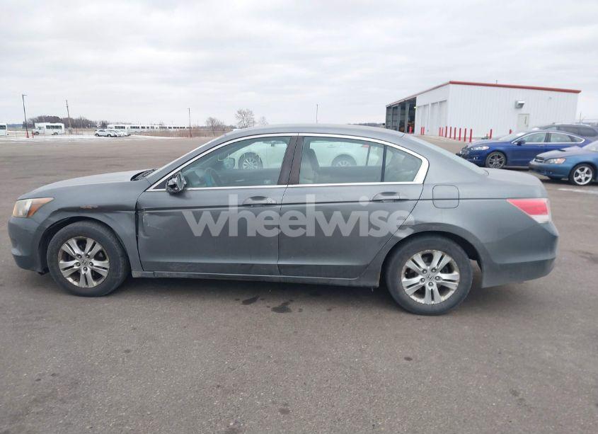 Photo 14 of 2010 Honda Accord 2.4 LX-P (VIN 1HGCP2F48AA122147)