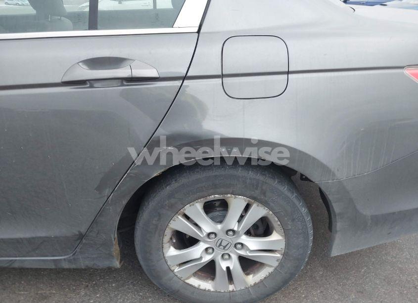 Photo 17 of 2010 Honda Accord 2.4 LX-P (VIN 1HGCP2F48AA122147)