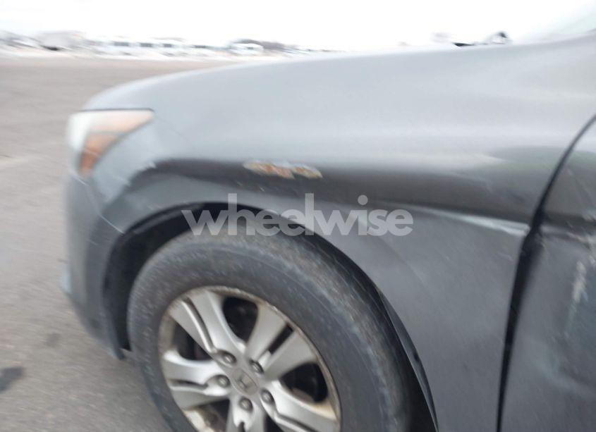 Photo 18 of 2010 Honda Accord 2.4 LX-P (VIN 1HGCP2F48AA122147)