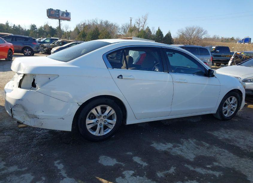 Photo 14 of 2010 Honda Accord 2.4 LX-P (VIN 1HGCP2F48AA122844)