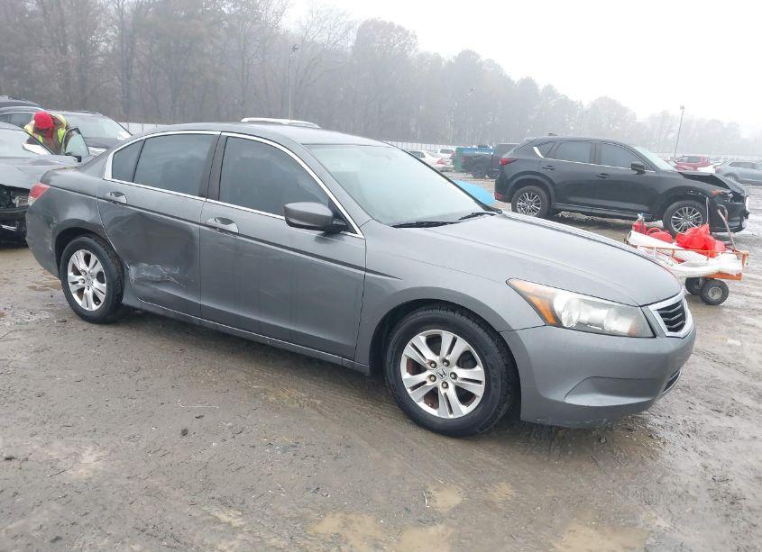2010 Honda Accord 2.4 LX-P (VIN 1HGCP2F48AA124643) main photo
