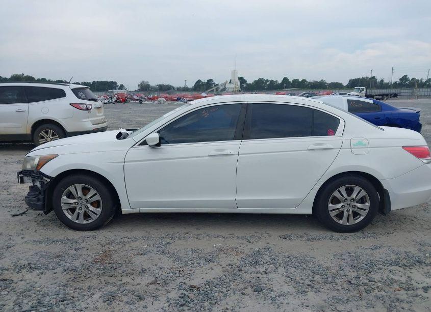 Photo 14 of 2010 Honda Accord 2.4 LX-P (VIN 1HGCP2F48AA127364)