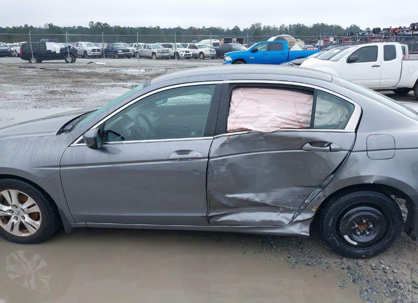 Photo 14 of 2010 Honda Accord 2.4 LX-P (VIN 1HGCP2F48AA164544)