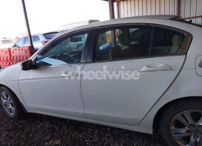 Photo 15 of 2011 Honda Accord 2.4 LX-P (VIN 1HGCP2F48BA022308)